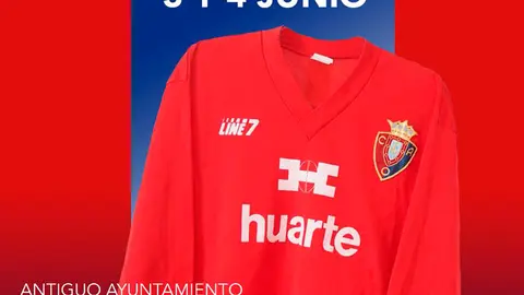 Exposici&oacute;n en Marcilla de camisetas hist&oacute;ricas de Osasuna