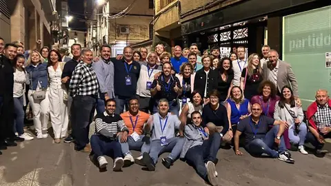El equipo del PP en Alfaro tras conocer el resultado de las elecciones