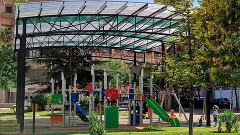 Parque infantil paseo Invierno