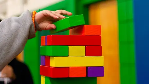juguetes ni&ntilde;os infancia