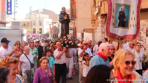 Procesi&oacute;n en honor a los patronos San Roque y San Ezequiel 9