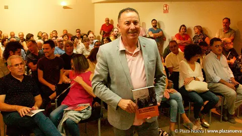 Libro posguerra Ribera presentaci&oacute;n 1