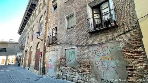 Calle Magall&oacute;n de Tudela, junto a la UNED