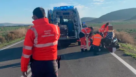 Se insta a cualquier persona que pueda tener informaci&oacute;n sobre el incidente a ponerse en contacto con la Polic&iacute;a Foral para contribuir a la investigaci&oacute;n y garantizar que se haga justicia en este caso de fuga tras colisi&oacute;n