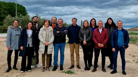 La consejera Esnaola, junto a con representantes políticos y técnicos implicados en el impulso de acciones de turismo sostenible en la Ribera con fondos europeos