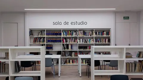 Fusti&ntilde;ana estrena nuevo Centro Cultural 3