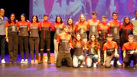 Premiados en la gala del triatl&oacute;n 1