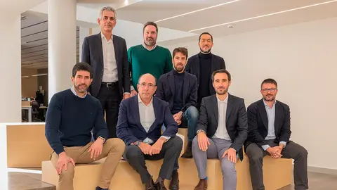 Grupo Enhol y Greenyellow sellan una alianza estrat&eacute;gica para la creaci&oacute;n de la mayor plataforma de inversi&oacute;n de generaci&oacute;n distribuida