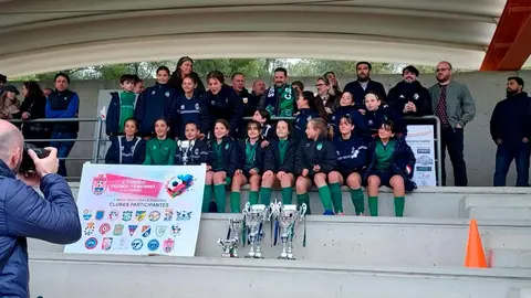 II Torneo de f&uacute;tbol femenino CD Lourdes 3