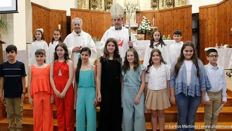Nueve ni&ntilde;os de Murchante recibieron el sacramento de la Confirmaci&oacute;n