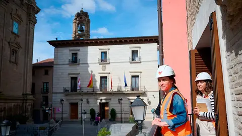 Visita a las obras de Coscol&iacute;n