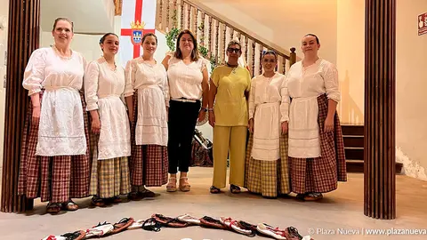 Alba Miram&oacute;n del Barrio, Ana Teresa Garc&iacute;a Mart&iacute;nez, Amanda Pastor Ollobarren, Paula Lacarra Saso, Ic&iacute;ar Les Urra, Aitana Saso P&eacute;rez y Lidia Apastegui Sanz