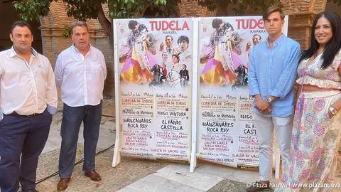 Antonio de Castro, Juan Luis Ruiz, David Bonilla Osta y Ver&oacute;nica Gormedino presentaron el cartel de la Feria Taurina