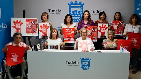 Presentaci&oacute;n de la campa&ntilde;a de prevenci&oacute;n de agresiones sexistas para las fiestas de Santa Ana, bajo el lema &lsquo;Tudela es fiesta. Disfruta, Comparte y Respeta&rsquo;