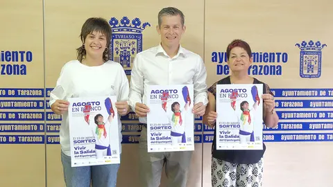 Azagra, Docando y Tarazona para presentar la campa&ntilde;a Agosto en Blanco