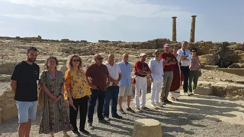 Un momento de la jornada de puertas abiertas celebrada en Los Ba&ntilde;ales 1