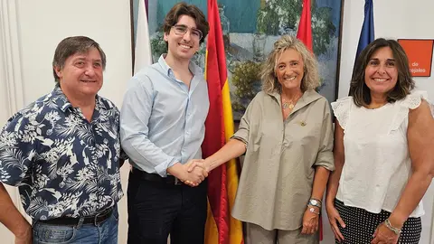 La alcaldesa de Calahorra ha estado acompa&ntilde;ada del CEO de Burcor Producciones, el cirbonero Mario Cornago; la concejal de Turismo, Reyes Zapata; y del concejal &Oacute;scar Moreno