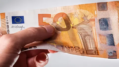 pr&eacute;stamo dinero euros billete