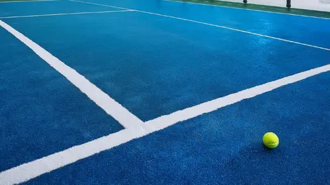 Pista de p&aacute;del