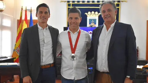 Escribano, Santas y Jaray en el homenaje del deportista paral&iacute;mpico