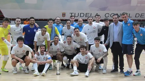 El ATP Iluminaci&oacute;n Tudelano Ribera Navarra FS se alza con el Trofeo Aspil Jumpers 1