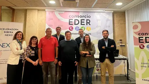 Los seleccionados y los miembros del jurado de Ribera Nexo
