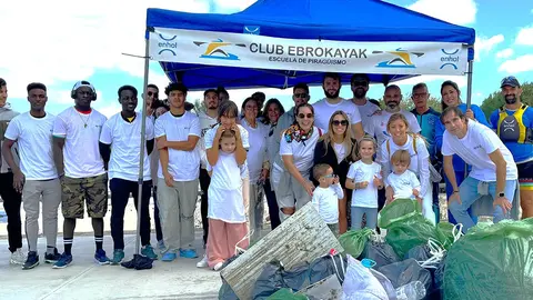 Grupo Enhol y Ebrokayak organizan la II edici&oacute;n de la jornada de limpieza en el R&iacute;o Ebro.jpeg