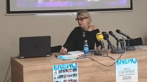 La concejal de cultura y presidenta de la EPEL Tudela Cultura, Ic&iacute;ar Les, ha presentado esta ma&ntilde;ana en rueda de prensa la nueva programaci&oacute;n del teatro Gaztambide