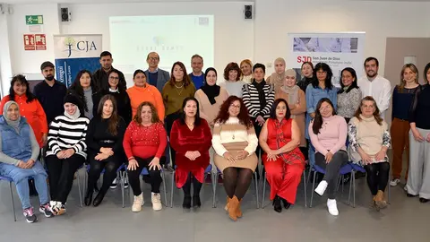 El proyecto Rural Domus ha formado a 32 personas como cuidadoras profesionales de personas mayores en el medio rural