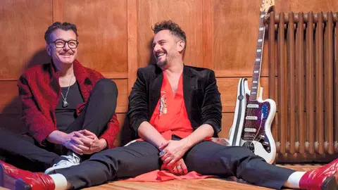 Asier Etxeand&iacute;a y Enrico Barbaro presentan el nuevo show de Mastodonte &lsquo;Belleza y perd&oacute;n&rsquo;