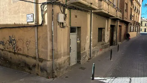 Comienzo de la Calle Velilla desde Dominicas