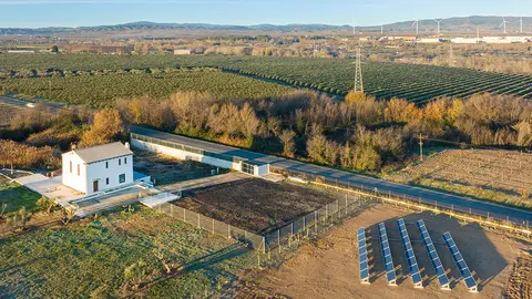 Grupo Enhol y Greenyellow se unen ejecutar una instalaci&oacute;n autoconsumo para emyLearning en Corella