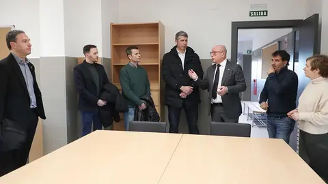 El consejero Gimeno en el IESO La Paz de Cintru&eacute;nigo