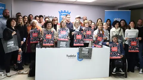 En la campa&ntilde;a de sensibilizaci&oacute;n en materia de cuidados han participado las 36 entidades firmantes del Pacto por los Cuidados de Tudela