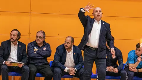 David Zamorano deja de ser entrenador del Tudelano Ribera Navarra FS tras nueve d&iacute;as en el cargo