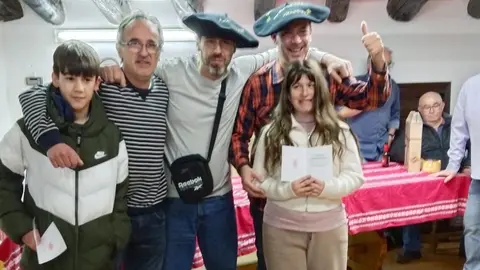 Juantxo Gil y Fernando Salcedo se imponen en el XL Campeonato de Mus de la Pe&ntilde;a Beterri