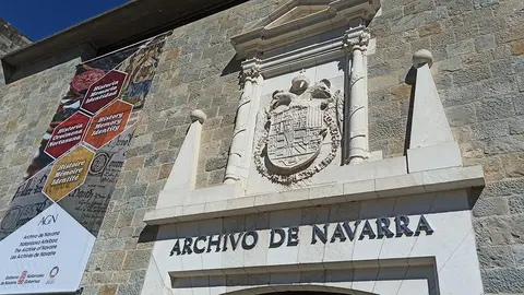 Portada del Archivo de Navarra