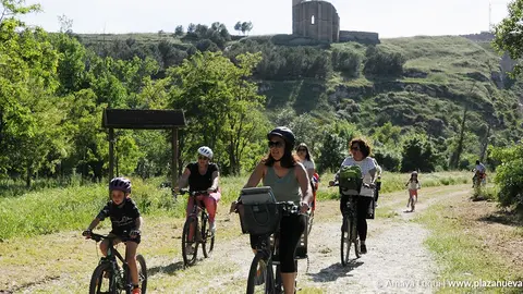 D&iacute;a de la Bicicleta 2025 en Caparroso 4
