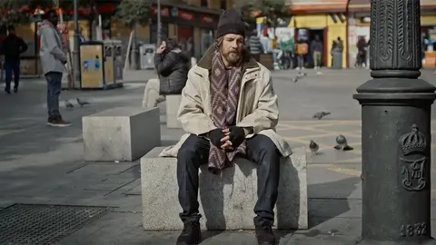 F&eacute;lix G&oacute;mez interpreta a un vagabundo con un pasado inesperado el Mr. Nadie