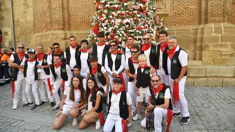 Ofrenda floral a Santa Ana 2025 43