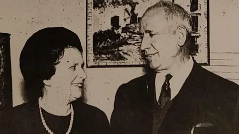 Vidal Vicente junto a su esposa Candelas