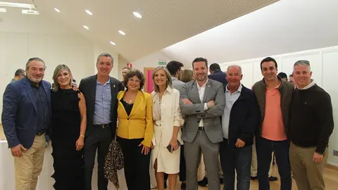 31 Jos&eacute; Mar&iacute;a Agramonte, Laura Sand&uacute;a, Jos&eacute; Luis Sanz, M.&ordf; Carmen Segura, Cristina Ibarrola, Alejandro Toquero, Ramiro Arroyo, Carlos Bonel y Fernando Ferrer