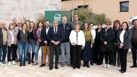 El Departamento de Cohesi&oacute;n Territorial, a trav&eacute;s de la Direcci&oacute;n General de Administraci&oacute;n Local y Despoblaci&oacute;n, celebr&oacute; en Larraga la jornada final del programa RuralNav 2025
