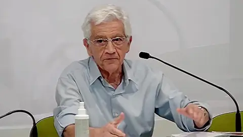 Alfonso Verdoy Blanco en una conferencia reciente en Tudela
