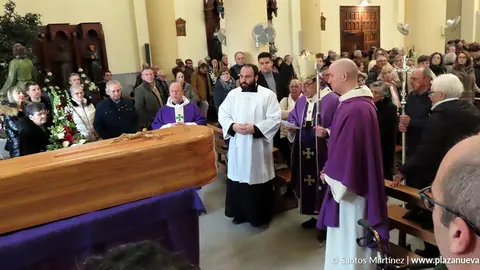 Murchante despidi&oacute; a su p&aacute;rroco local Isidro S&aacute;nchez 1
