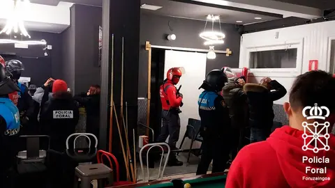 Cinco incautaciones de drogas y cuatro actas a clientes en un bar del Barrio de Lourdes