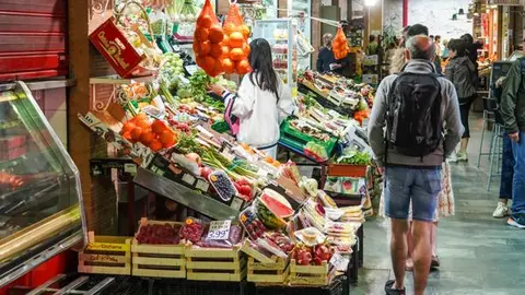 Archivo - Los precios han subido en el mes de enero en Arag&oacute;n un 2,3%