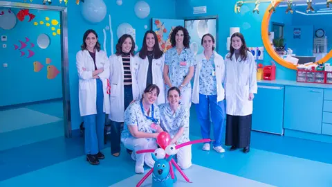 Integrantes de la Unidad Multidisciplinar de C&aacute;ncer Infantil y del Adolescente
