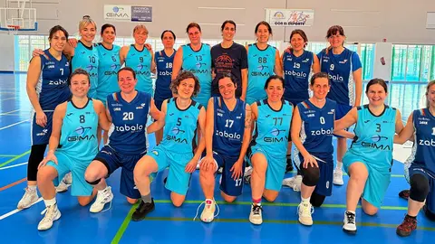 Equipo de veteranas del Grupo Rubio Gima Arenas