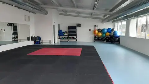 Sala de deporte en Fusti&ntilde;ana